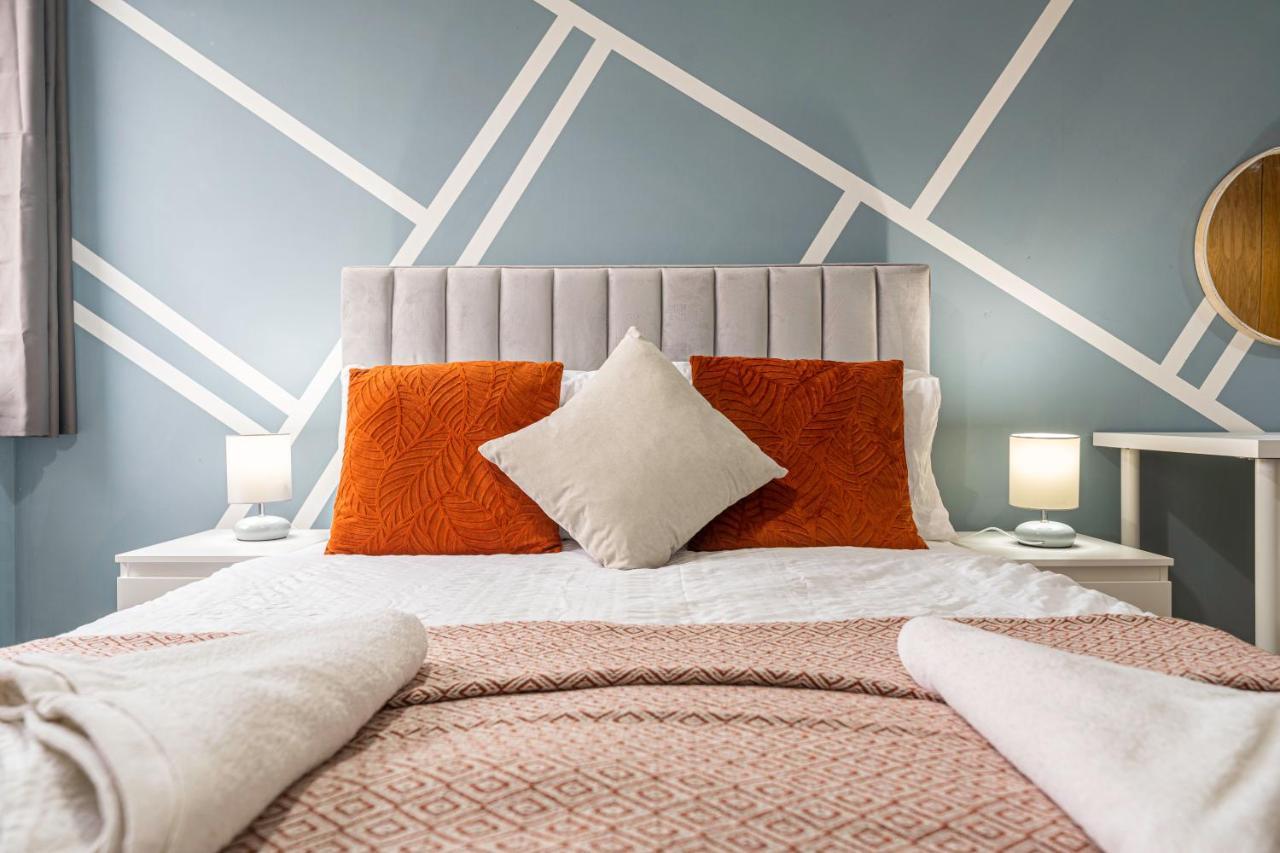 Jkg Property Solutions Presents Cosy City Apartment Coventry Buitenkant foto