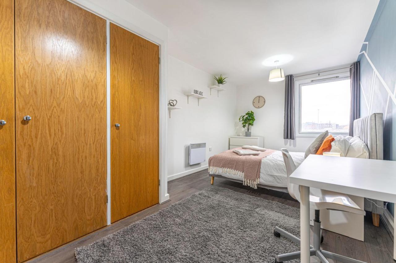 Jkg Property Solutions Presents Cosy City Apartment Coventry Buitenkant foto