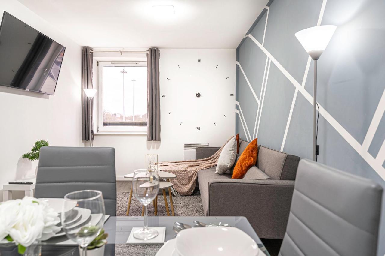 Jkg Property Solutions Presents Cosy City Apartment Coventry Buitenkant foto